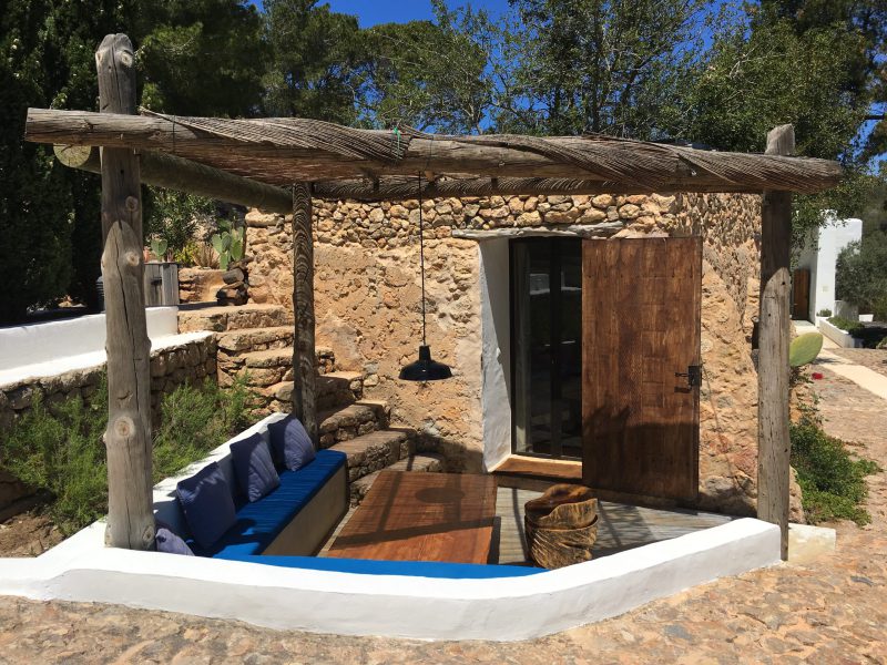 Patio Terra Cottage yoga retreat Ibiza